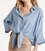 Load image into Gallery viewer, Women&#39;s Button Down Quarter Sleeve Blouse Top