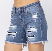 Load image into Gallery viewer, Judy Blue Distressed Cut Off Patch Shorts