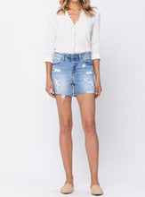 Load image into Gallery viewer, Judy Blue Distressed Cut Off Faded Shorts