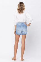 Load image into Gallery viewer, Judy Blue Distressed Cut Off Faded Shorts