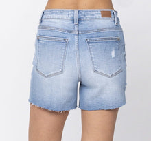 Load image into Gallery viewer, Judy Blue Distressed Cut Off Faded Shorts