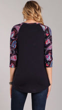 Load image into Gallery viewer, Paisley 3/4 Sleeve Comfortable Top