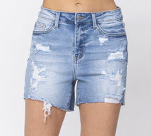 Load image into Gallery viewer, Judy Blue Distressed Cut Off Faded Shorts